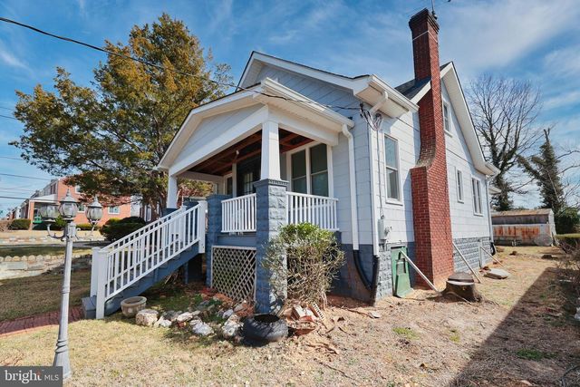 1009 CONGRESS ST SE, Washington, DC 20032