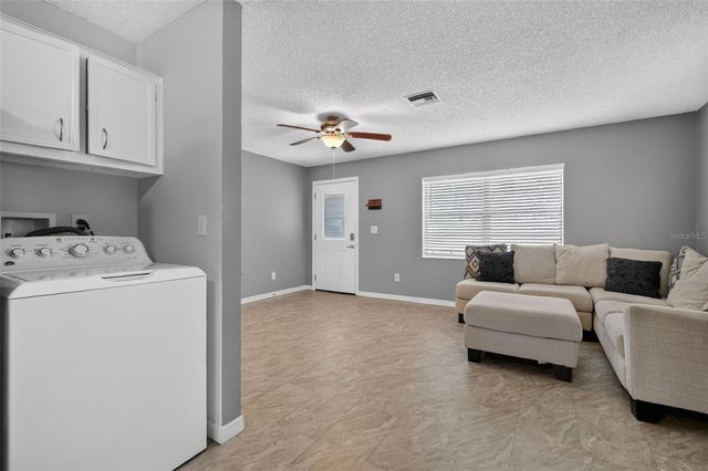 1454 HOWARD STREET, Groveland, FL 34736