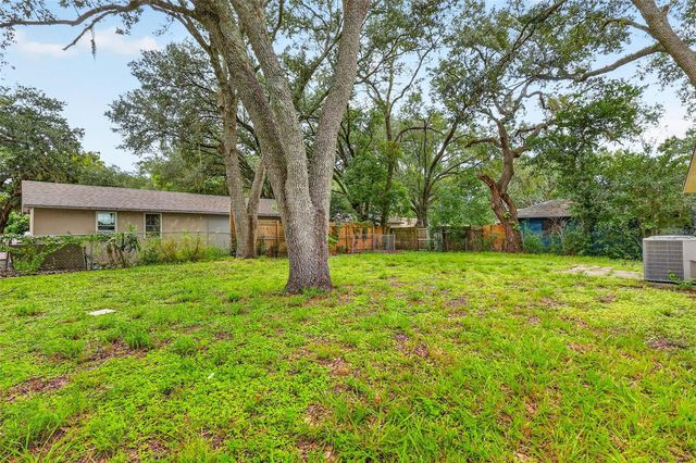1454 HOWARD STREET, Groveland, FL 34736