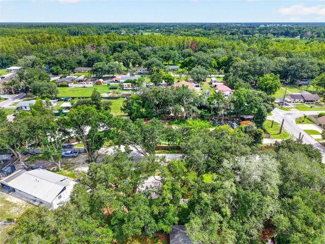 1454 HOWARD STREET, Groveland, FL 34736