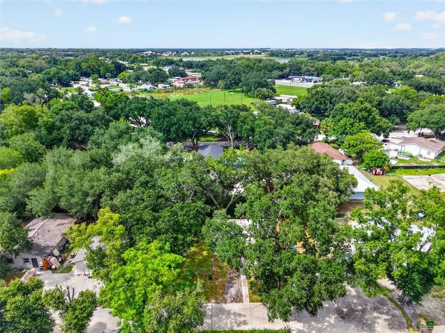 1454 HOWARD STREET, Groveland, FL 34736