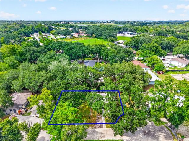 1454 HOWARD STREET, Groveland, FL 34736
