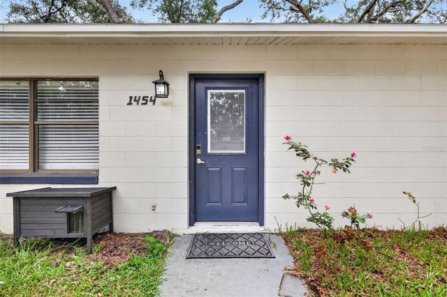 1454 HOWARD STREET, Groveland, FL 34736