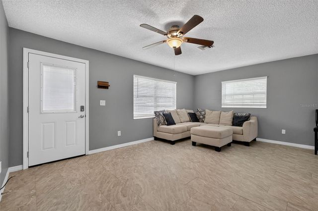 1454 HOWARD STREET, Groveland, FL 34736