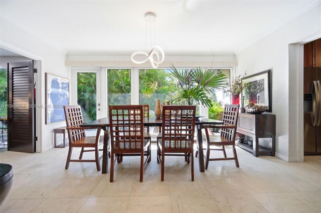 3730 Solana Rd, Miami, FL 33133