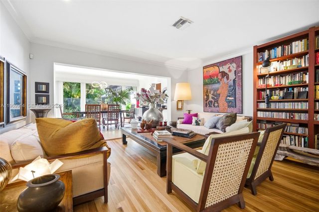 3730 Solana Rd, Miami, FL 33133