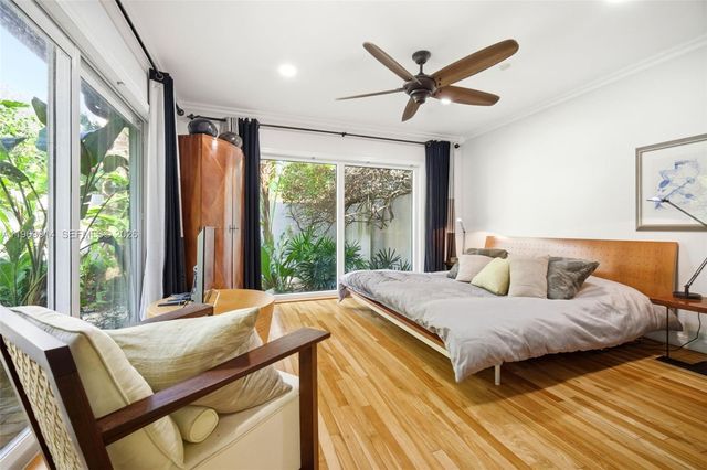 3730 Solana Rd, Miami, FL 33133