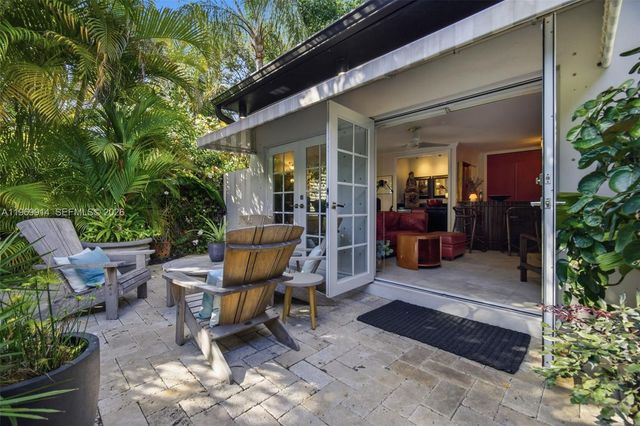 3730 Solana Rd, Miami, FL 33133