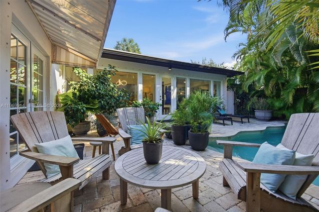 3730 Solana Rd, Miami, FL 33133