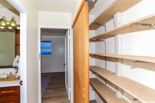 2490 Tantalus Drive, Honolulu, HI 96813