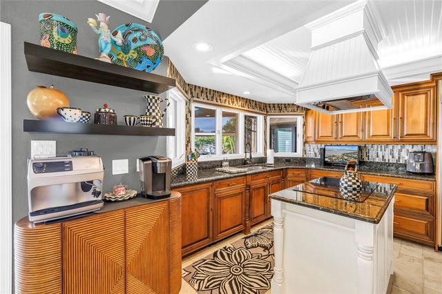 6191 51ST STREET S, St Petersburg, FL 33715