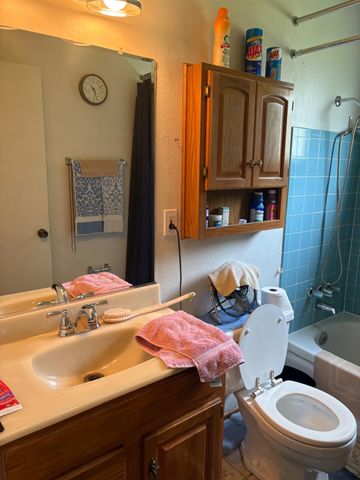 8513 Mariposa Ave, Citrus Heights, CA 95610