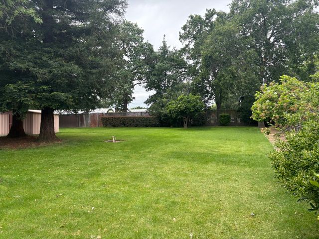 8513 Mariposa Ave, Citrus Heights, CA 95610