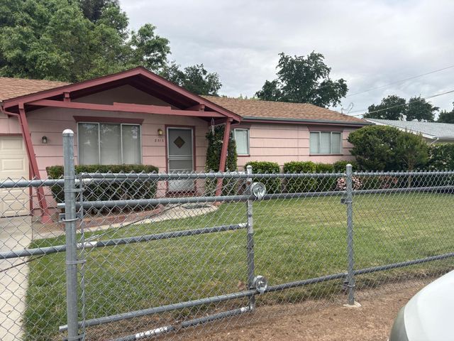 8513 Mariposa Ave, Citrus Heights, CA 95610