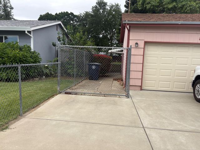 8513 Mariposa Ave, Citrus Heights, CA 95610