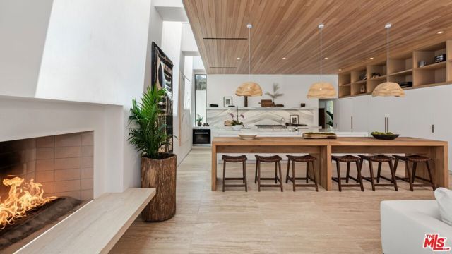 28837 Selfridge Drive, Malibu, CA 90265