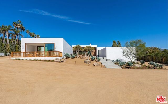 28837 Selfridge Drive, Malibu, CA 90265