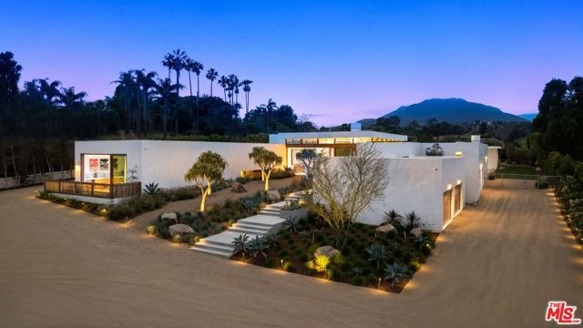 28837 Selfridge Drive, Malibu, CA 90265