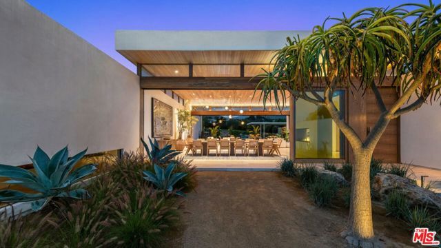 28837 Selfridge Drive, Malibu, CA 90265