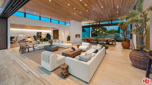 28837 Selfridge Drive, Malibu, CA 90265