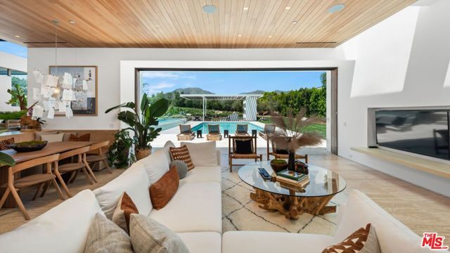 28837 Selfridge Drive, Malibu, CA 90265