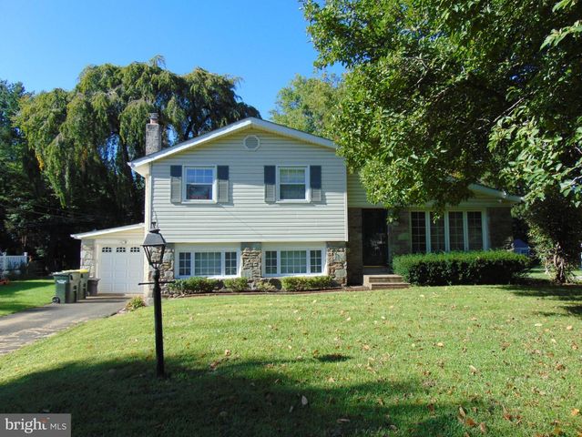 3700 W MILL RD, Hatboro, PA 19040