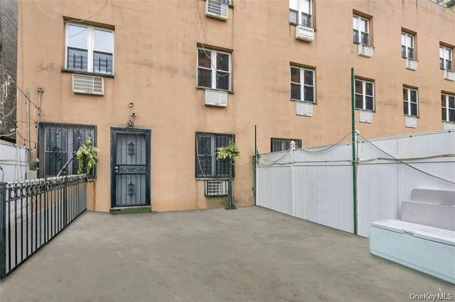 523 E 148th Street 2nd Floor, Bronx, NY 10455