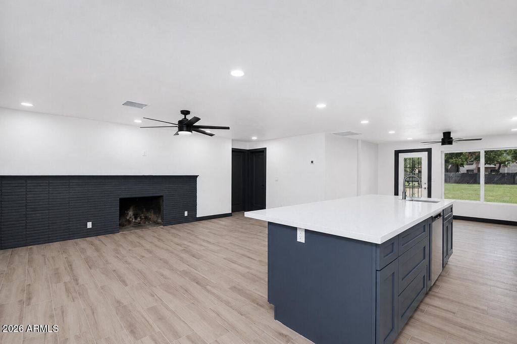 958 W MAIN Street, Mesa, AZ 85201 — photo 5