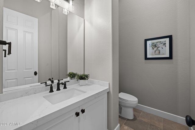 41008 N CLUB POINTE Drive, Anthem, AZ 85086