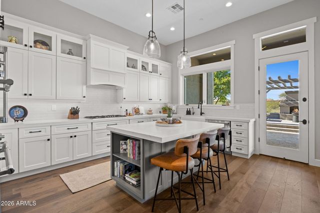 41008 N CLUB POINTE Drive, Anthem, AZ 85086