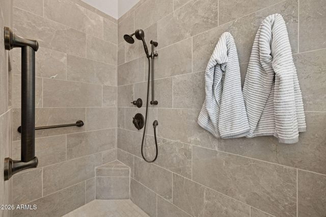 41008 N CLUB POINTE Drive, Anthem, AZ 85086