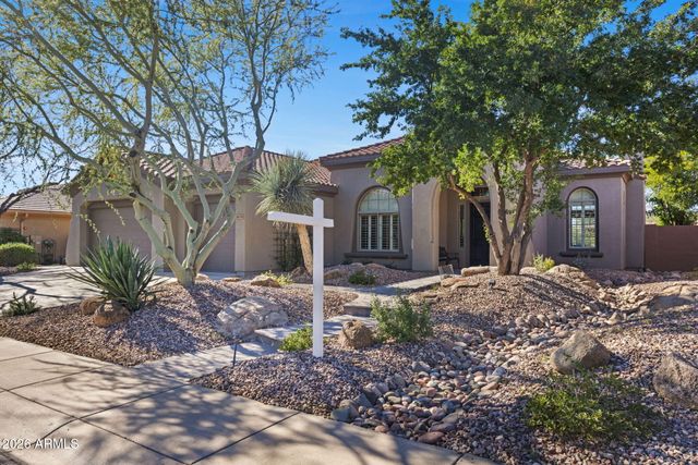 41008 N CLUB POINTE Drive, Anthem, AZ 85086