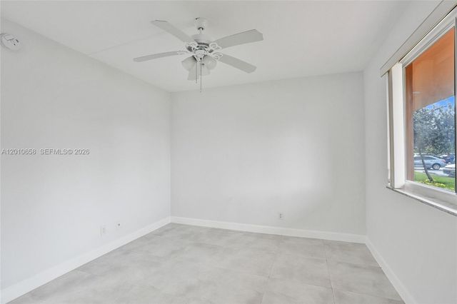 5950 Del Lago Cir 104, Sunrise, FL 33313