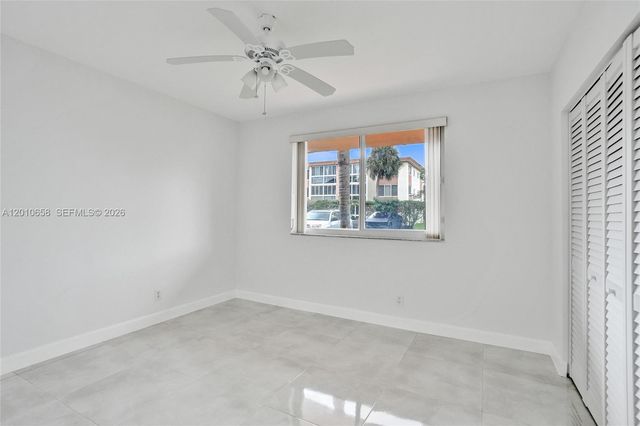 5950 Del Lago Cir 104, Sunrise, FL 33313