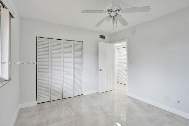 5950 Del Lago Cir 104, Sunrise, FL 33313
