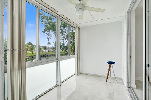5950 Del Lago Cir 104, Sunrise, FL 33313