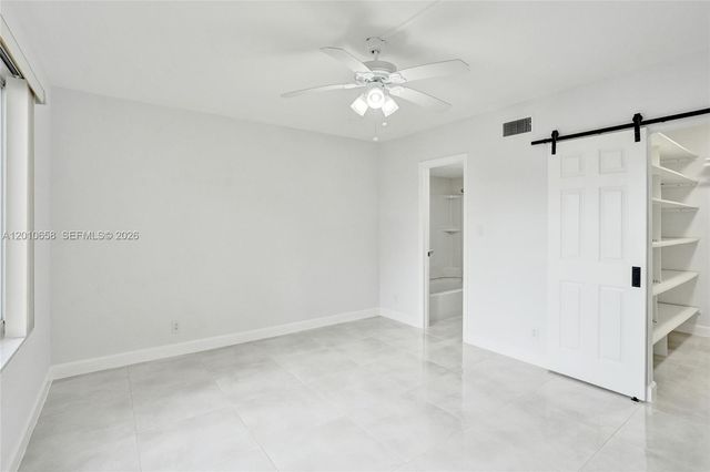 5950 Del Lago Cir 104, Sunrise, FL 33313