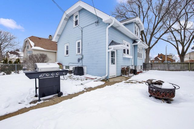 2231 S 62nd STREET, West Allis, WI 53219