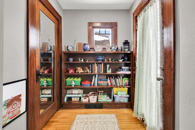 2231 S 62nd STREET, West Allis, WI 53219