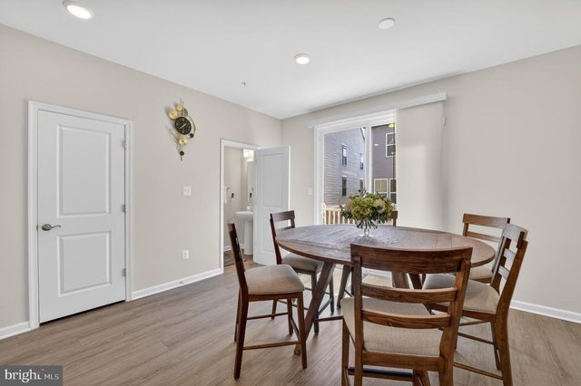 6022 BEAKE ST, Hyattsville, MD 20782