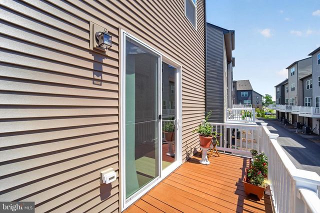 6022 BEAKE ST, Hyattsville, MD 20782