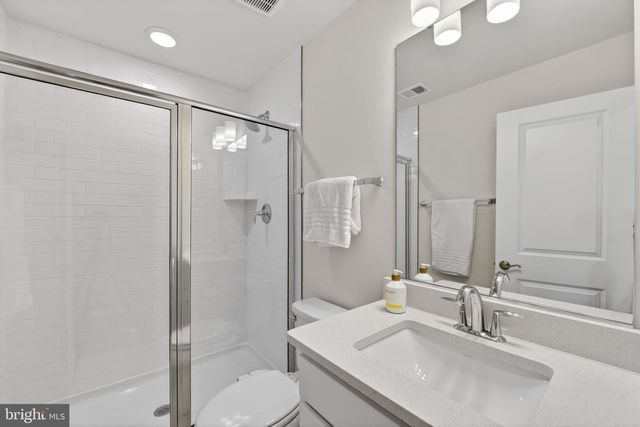 6022 BEAKE ST, Hyattsville, MD 20782