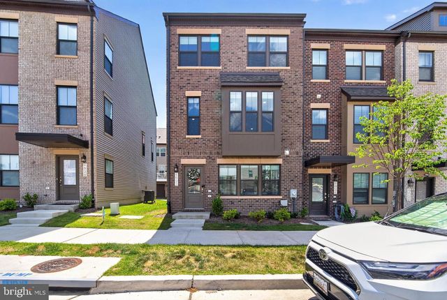 6022 BEAKE ST, Hyattsville, MD 20782