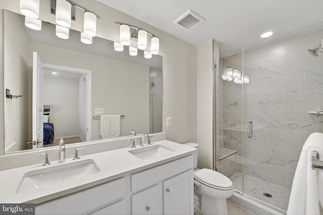 6022 BEAKE ST, Hyattsville, MD 20782