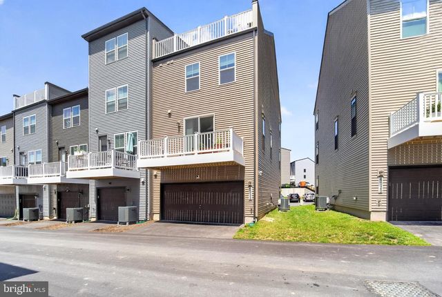 6022 BEAKE ST, Hyattsville, MD 20782