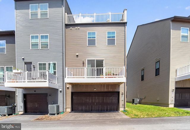 6022 BEAKE ST, Hyattsville, MD 20782
