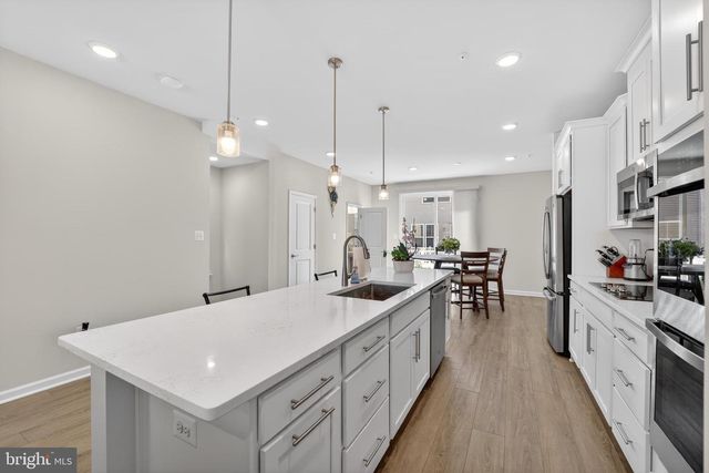6022 BEAKE ST, Hyattsville, MD 20782