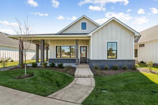 4508 N Harborside Dr, Wichita, KS 67204
