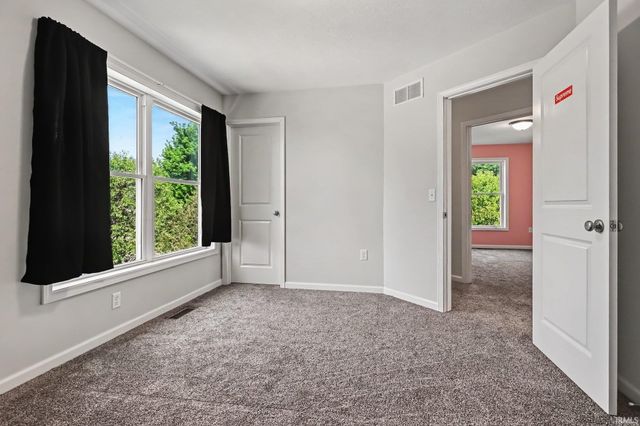 460 Hillcrest Drive, Goshen, IN 46528