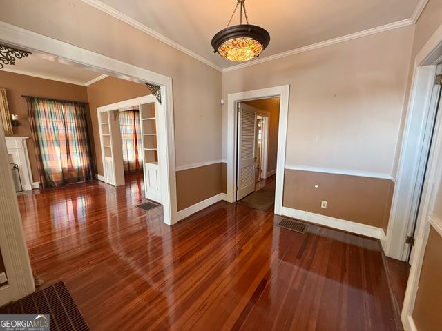 314 S 6th Avenue, Lanett, AL 36863